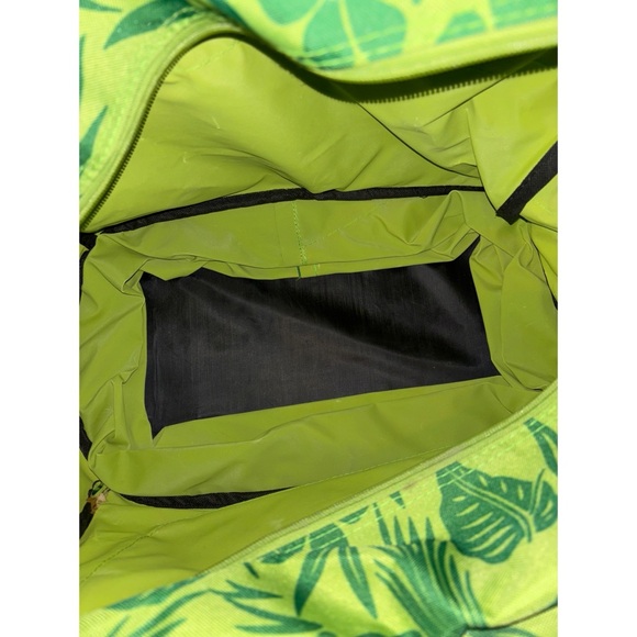 American Travel Luggage And Travel Hawaiin Rolling Weekender Bag - Picture 11 of 11